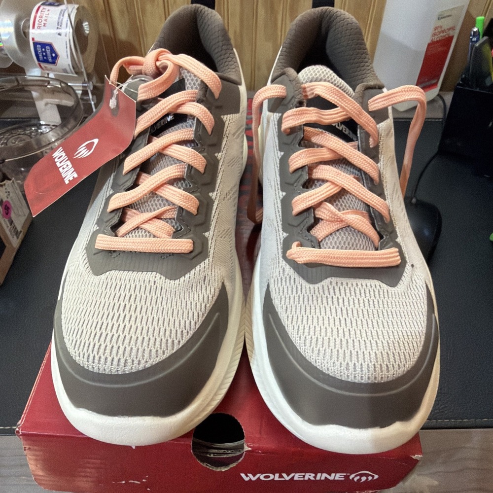 Wolverine Women's Bolt Knit Composite Toe Industrial Shoe, Cement, Size 9 BNIB